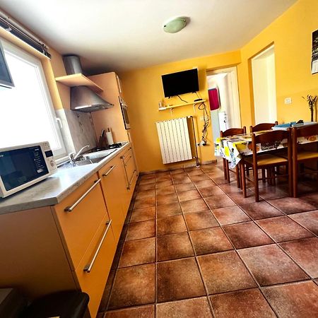Na Kmetiji S Konji - Pogelsek Apartment Ankaran Exterior foto